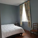Lux Next To Eiffel Tower In The Center Of Paris Hotell 3*