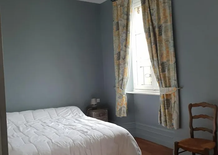 Domaine De Sery Hotel 3*